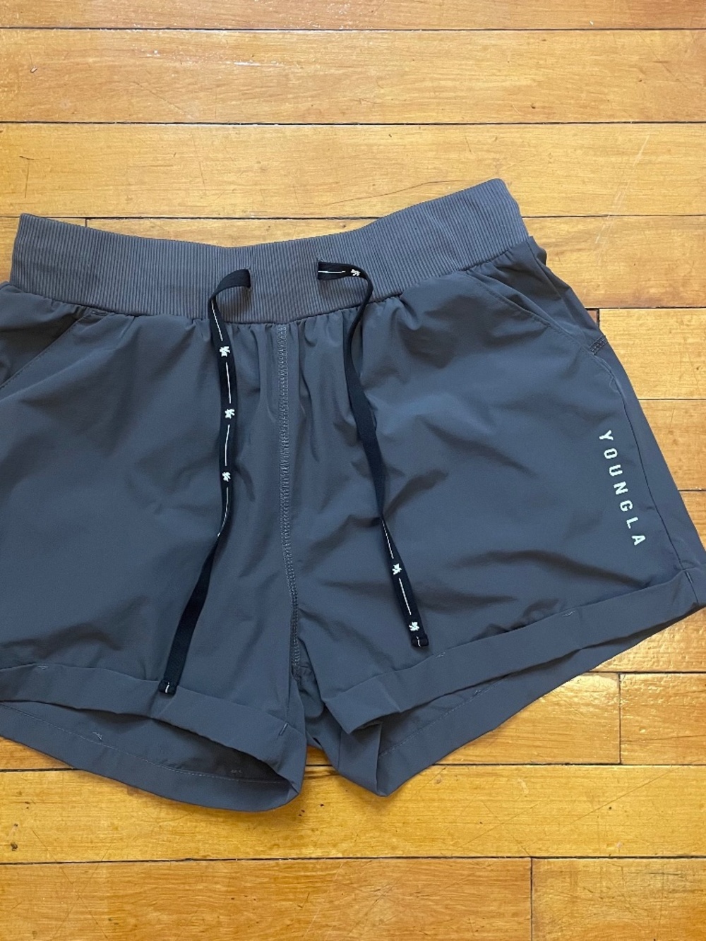 YoungLA Shorts Women Sz S Velocity Running Shorts Gray Active Yoga Outdoor